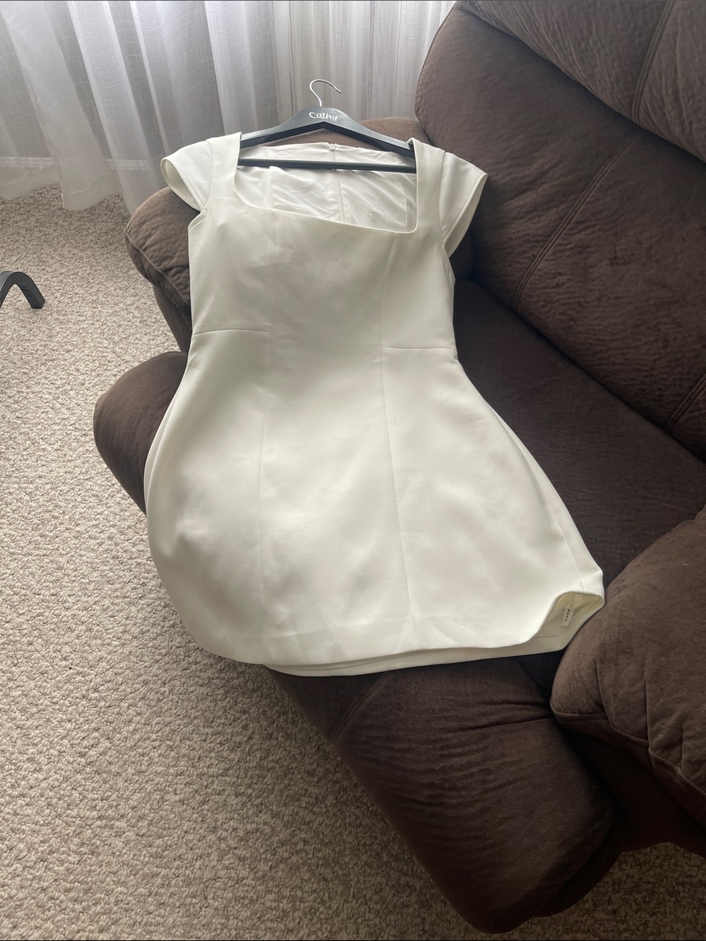 Lufeng Square-Neck White Mini Dress with Cap Sleeves - Picture 5 of 6
